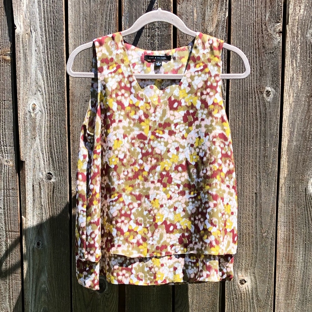 Zac & Rachel floral tiered sleeveless top size small
